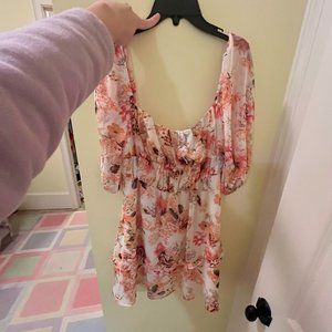Floral mini dress!